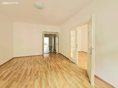 Pronájem bytu 3+1 80 m² Verdunská, Praha - Bubeneč
