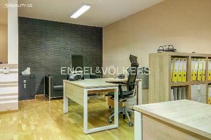 Praha, Praha 10, Vinohrady, Korunní, 104