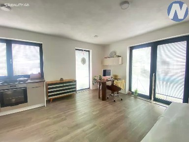 Hluboká nad Vltavou, České Budějovice, Potoční