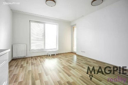 Prodej bytu 2+kk 45 m² Oty Bubeníčka, Praha - Uhříněves
