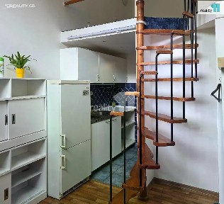 Pronájem bytu 2+kk 25 m² Štúrova, Praha - Praha 4
