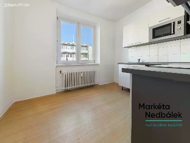 Pronájem bytu 3+1 82 m² Sokolská, Zlín