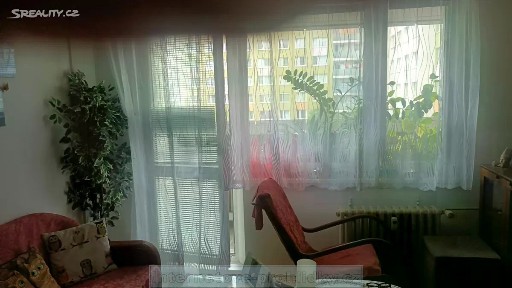 Pronájem bytu 3+1 74 m² Poleradská, Praha - Prosek