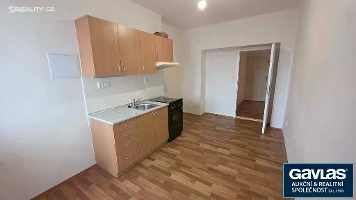 Pronájem bytu 1+1 51 m² Jana Želivského, Praha - Žižkov