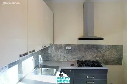 Pronájem bytu 2+1 55 m² Kozinova, Ústí nad Labem - Střekov