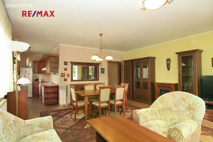 Prodej bytu 4+kk 115 m² Waldertova, Karlovy Vary - Drahovice