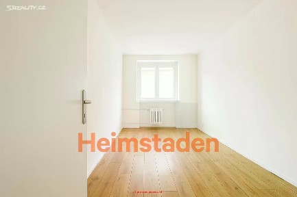 Pronájem bytu 3+1 74 m² Bohuslava Martinů, Ostrava - Poruba