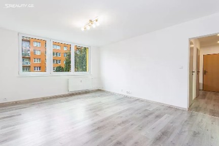 Pronájem bytu 3+1 69 m² Zdeňka Vavříka, Ostrava - Bělský Les