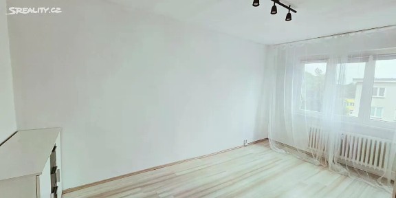 Pronájem bytu 2+1 52 m² Zelená, Ostrava - Moravská Ostrava