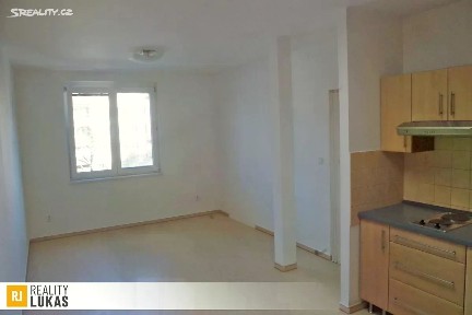 Ostrava, Ostrava-město, Mariánské Hory, Jiřího Trnky