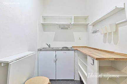 Pronájem bytu 1+kk 26 m² Cejl, Brno - Zábrdovice