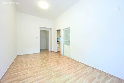 Prodej bytu 2+kk 41 m² Žitomírská, Praha - Vršovice