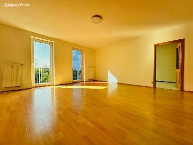 Prodej bytu 2+kk 56 m² Spořická, Praha