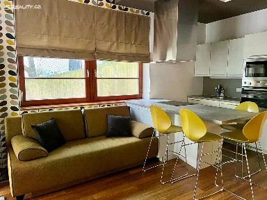 Prodej bytu 1+kk 44 m² Krokova, Praha