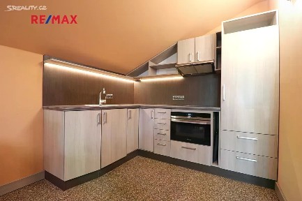 Prodej bytu 2+kk 44 m² Stavidlový vrch, Vrchlabí - Hořejší Vrchlabí