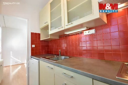 Pronájem bytu 1+1 34 m² Milevská, Praha - Praha 4