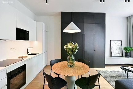 Pronájem bytu 2+kk 53 m² U Lihovaru, Praha - Smíchov