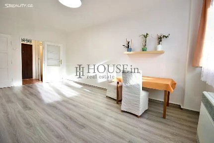 Pronájem bytu 1+1 34 m² Obětí 6. května, Praha - Krč