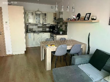 Pronájem bytu 2+kk 54 m² Rižská, Praha - Hostivař