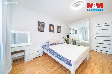 Prodej bytu 3+kk 78 m² Jedlová