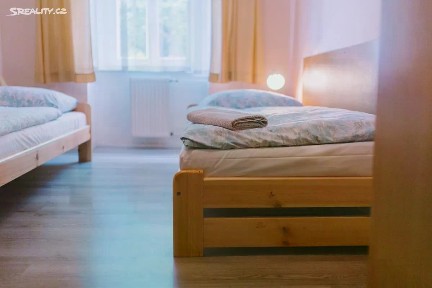 Pronájem bytu pokoje 13 m² Jutská, Kladno - Kročehlavy