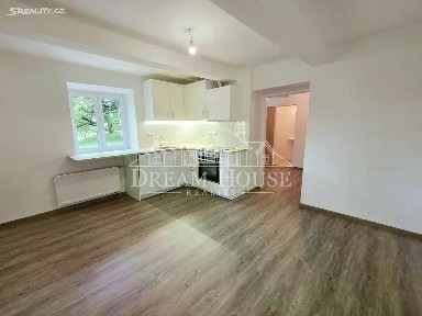 Pronájem bytu 2+kk 49 m² Legií, Říčany