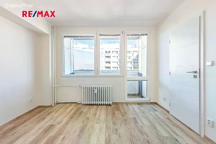 Pronájem bytu 3+1 76 m² Evropská, Praha - Vokovice
