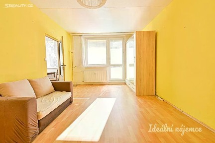 Pronájem bytu 1+1 40 m² Barvy, Brno - Lesná