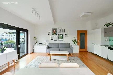 Praha, Praha 9, Letňany, Nepomuckých, 19