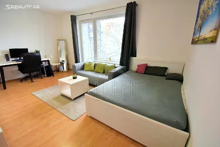 Prodej bytu 1+kk 31 m² Hornoměcholupská, Praha - Horní Měcholupy