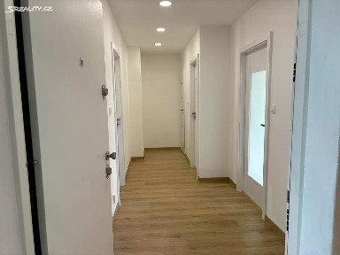 Prodej bytu 3+kk 61 m² Červenkova, Praha - Střížkov