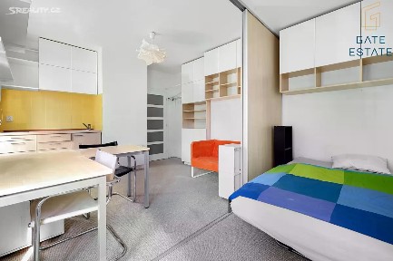 Brno, Brno-město, Černá Pole, Merhautova