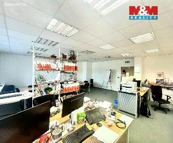 Pronájem kanceláře 32 m² Hněvkovského, Brno - Brno-jih