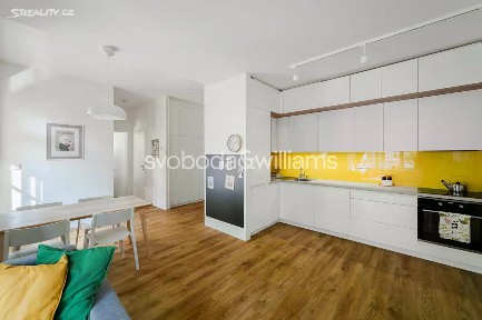 Prodej bytu 2+kk 59 m² Žerotínova, Praha - Žižkov