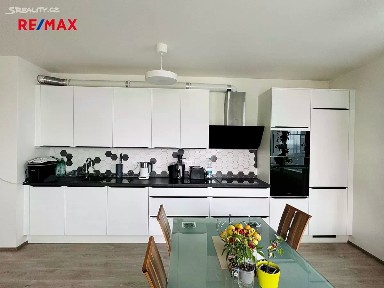 Pronájem bytu 3+kk 82 m² T. G. Masaryka, Horoměřice