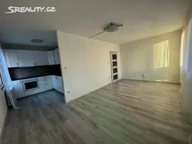 Pronájem bytu 2+1 52 m² Stankovského, Čelákovice
