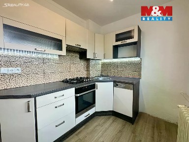 Pronájem bytu 2+1 53 m² Vrchlického, Kladno