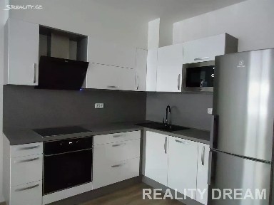 Pronájem bytu 2+kk 58 m² Zakšínská, Praha - Střížkov
