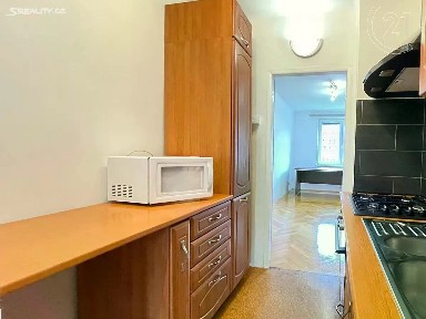Pronájem bytu 3+1 56 m² Choratická, Praha - Záběhlice