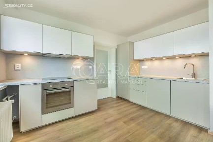Pronájem bytu 3+1 69 m² Narcisová, Praha - Záběhlice