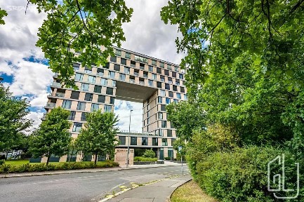 Pronájem bytu 3+kk 102 m² K Sídlišti, Praha - Nusle