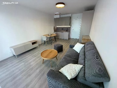 Pronájem bytu 1+kk 33 m² Výstavní, Praha - Háje