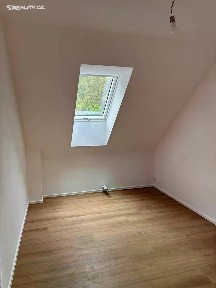 Prodej bytu 3+kk 75 m² Karlštejn