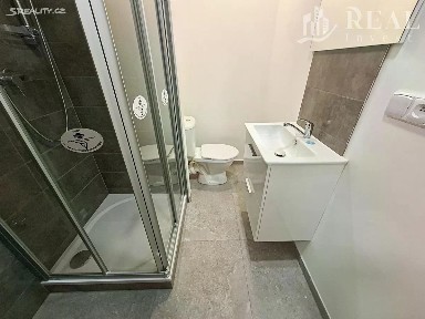 Jirkov, Chomutov, Studentská