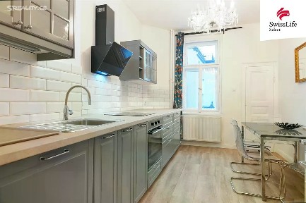 Prodej bytu 2+1 75 m² Na Zderaze, Praha - Nové Město