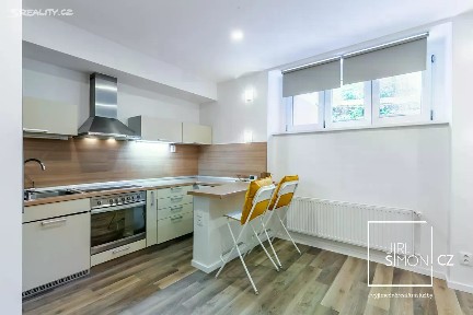 Prodej bytu 2+kk 40 m² Michelská, Praha - Michle