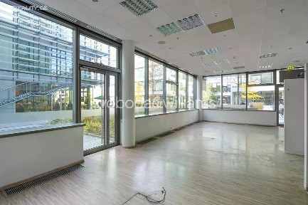 Pronájem obchodního prostoru 140 m² V Parku, Praha - Chodov