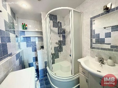 Prodej bytu 2+1 57 m² Lidická, Karlovy Vary - Drahovice