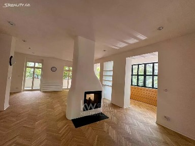 Pronájem rodinného domu 381 m², pozemek 250 m² Na Pískách, Praha - Dejvice