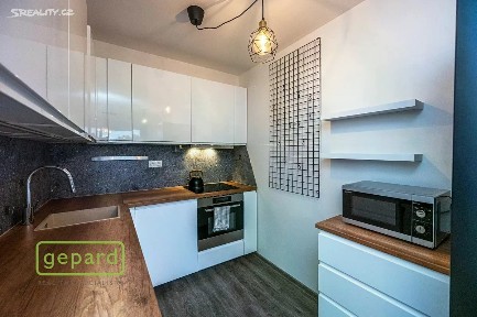 Pronájem bytu 2+kk 46 m² Augustinova, Praha - Chodov